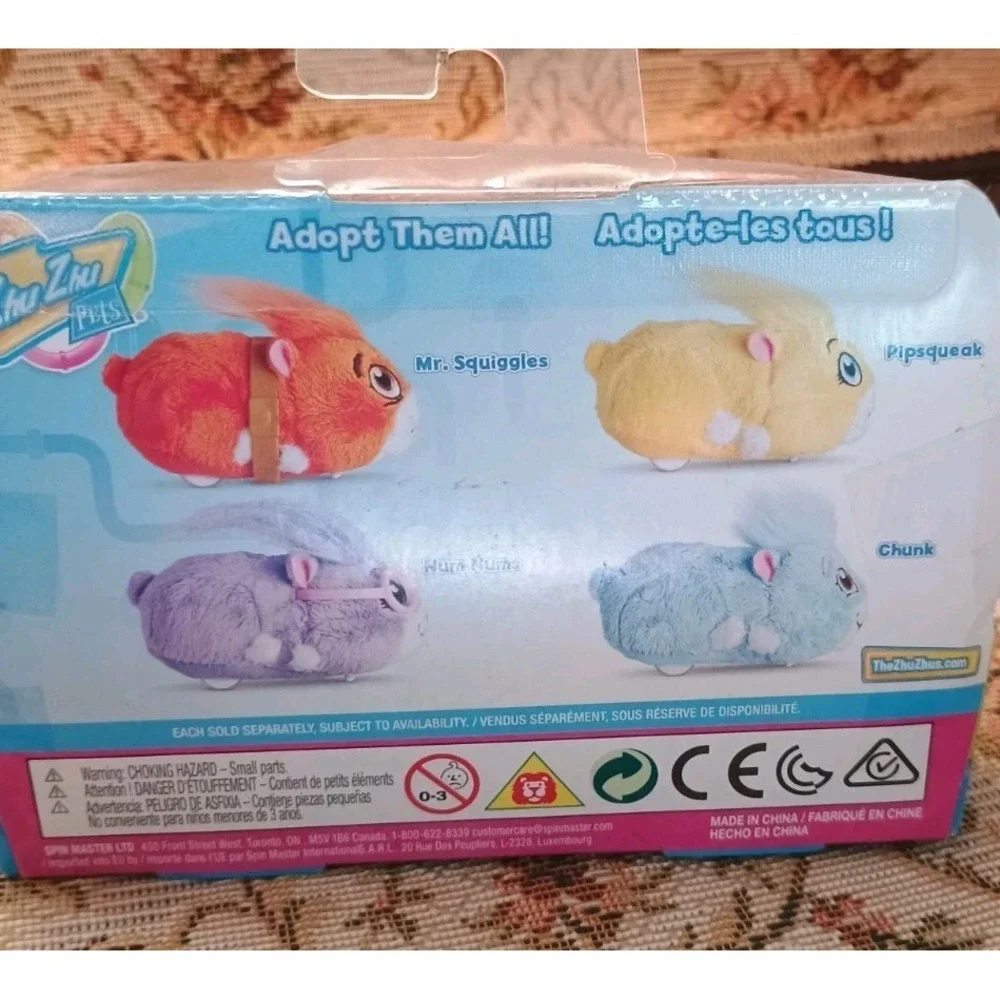 New Sealed Zhu Zhu Pets Orange 